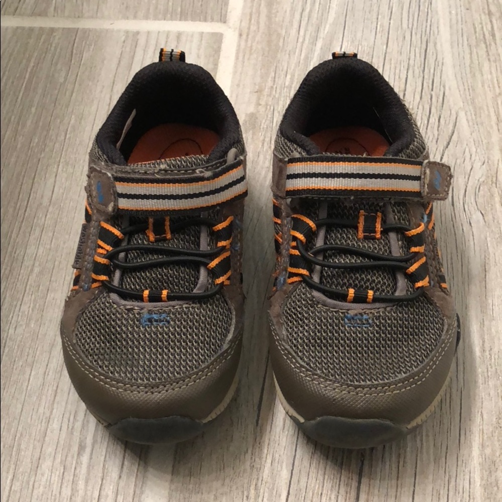 Stride Rite size 7